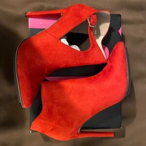 NEW MICHAEL ANTONIO RED LUXX MICROFIBER BOOTIE HEELS SIZE 10